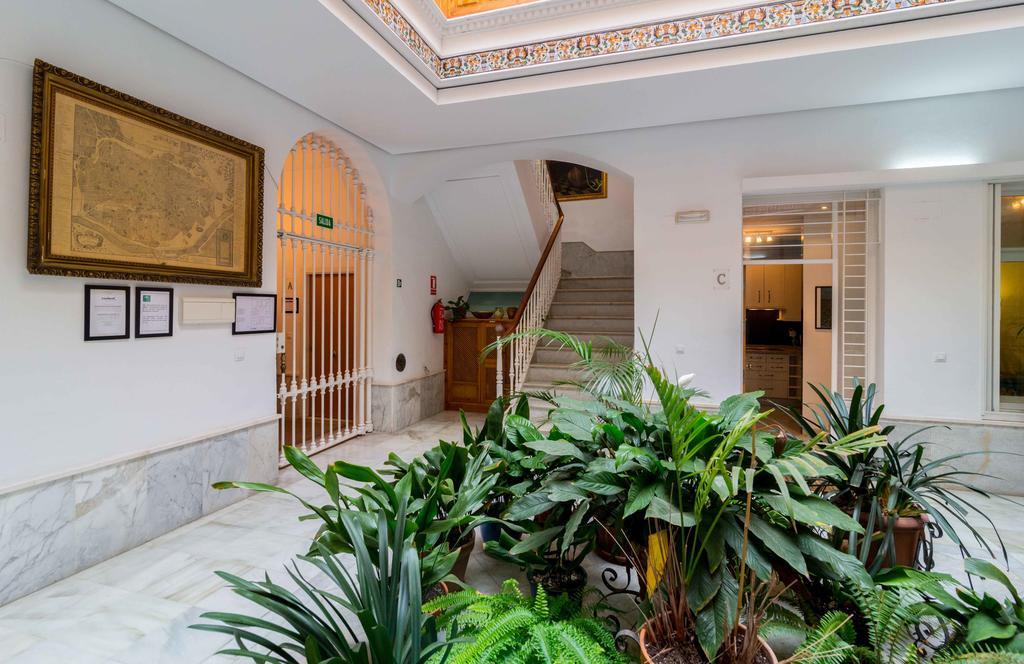La Casa Del Conde De Gelves Apartments Севилья Экстерьер фото