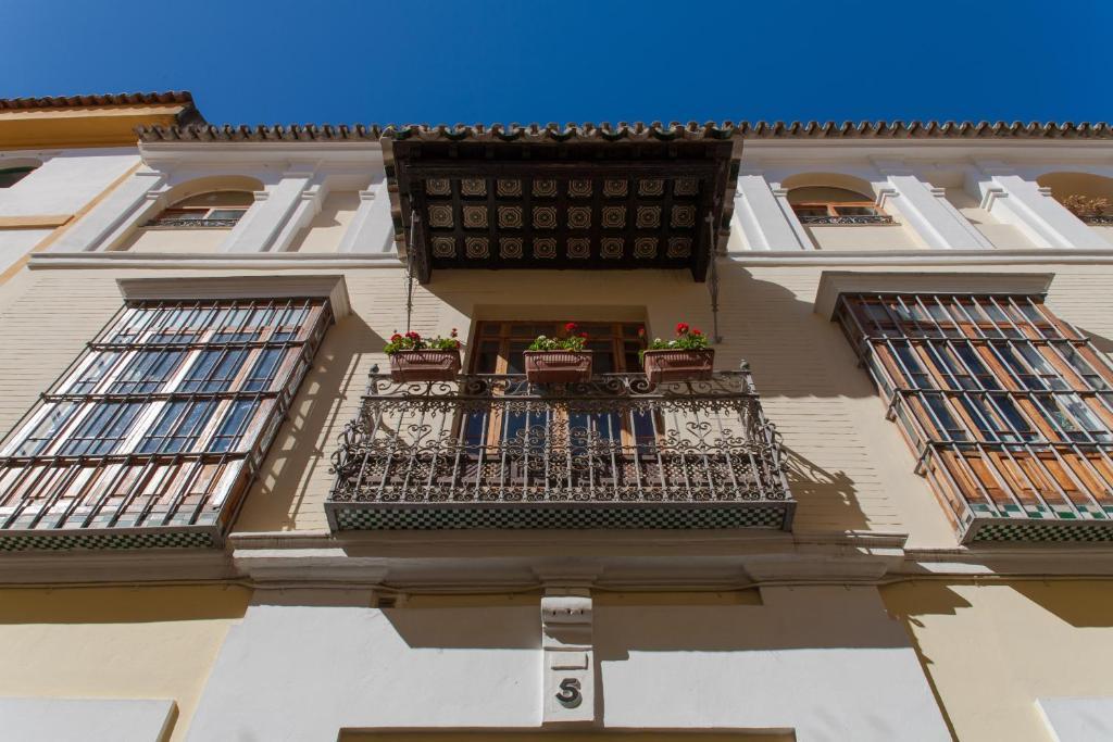 La Casa Del Conde De Gelves Apartments Севилья Экстерьер фото